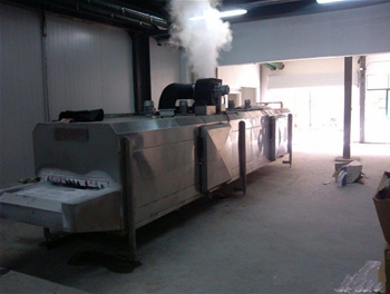 優(yōu)惠銷售魚丸速凍 廠家現(xiàn)貨液氮隧道式速凍機 瞬時低溫單凍機